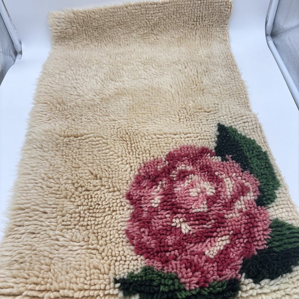 Vintage Latch Hook Red Cream Color Rug With Floral‎ Design
